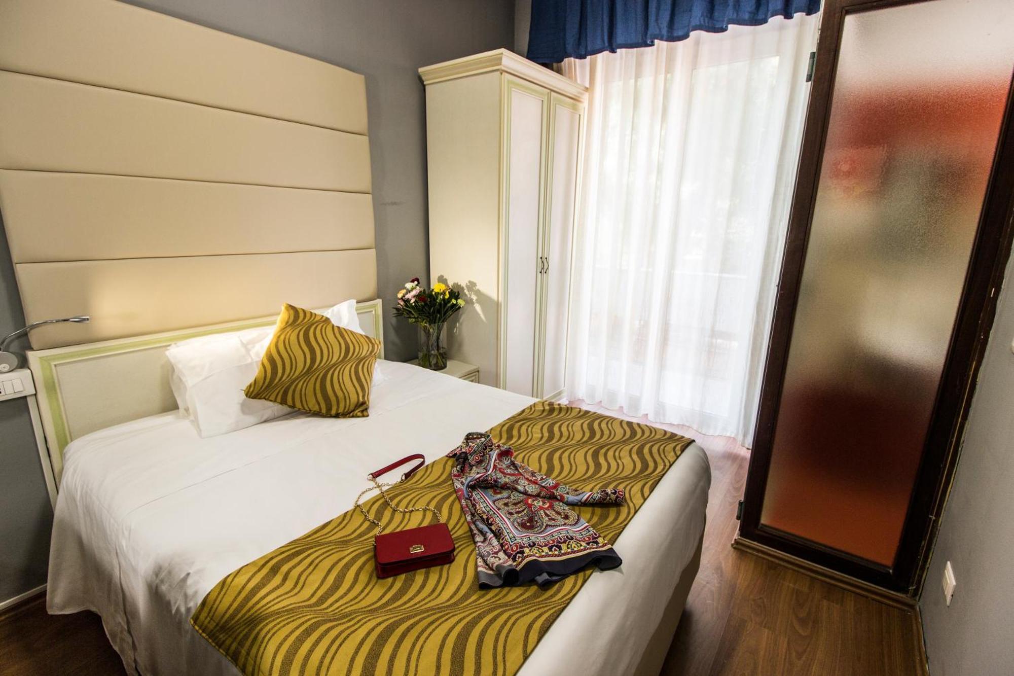 Hotel Gran Sasso & Spa Teramo Exterior photo